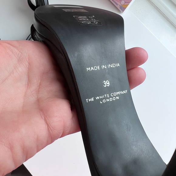 The White Company London ankle strap sandal, sz 8.5, NWOB - Picture 10 of 10